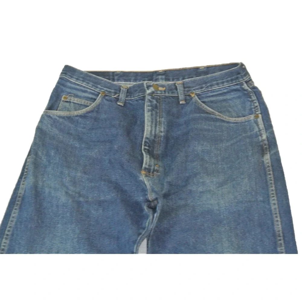 Wrangler Jeans Men's 38 x 32 regular fit straight blue denim pants retro